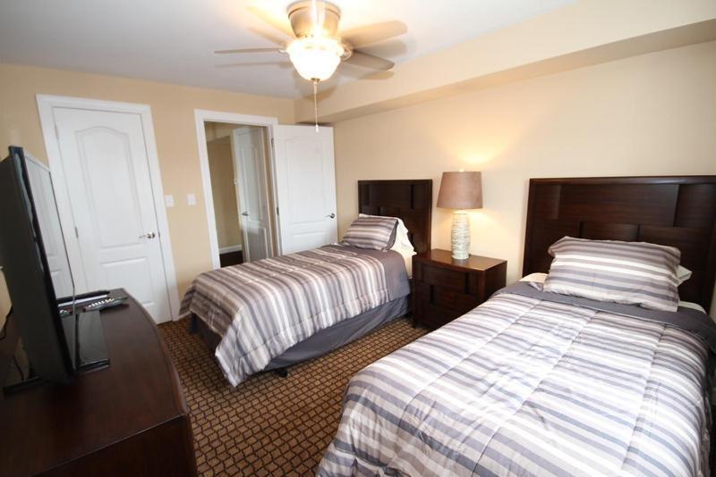 Colton Court Motor Inn Кейп Мей Стая снимка